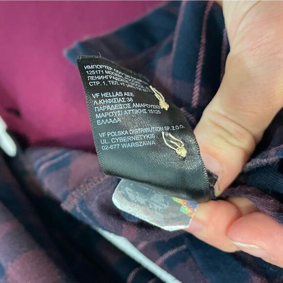 The North Face Purple Black Women's Berkeley Boyfriend Shirt sz M - Picture 7 of 12